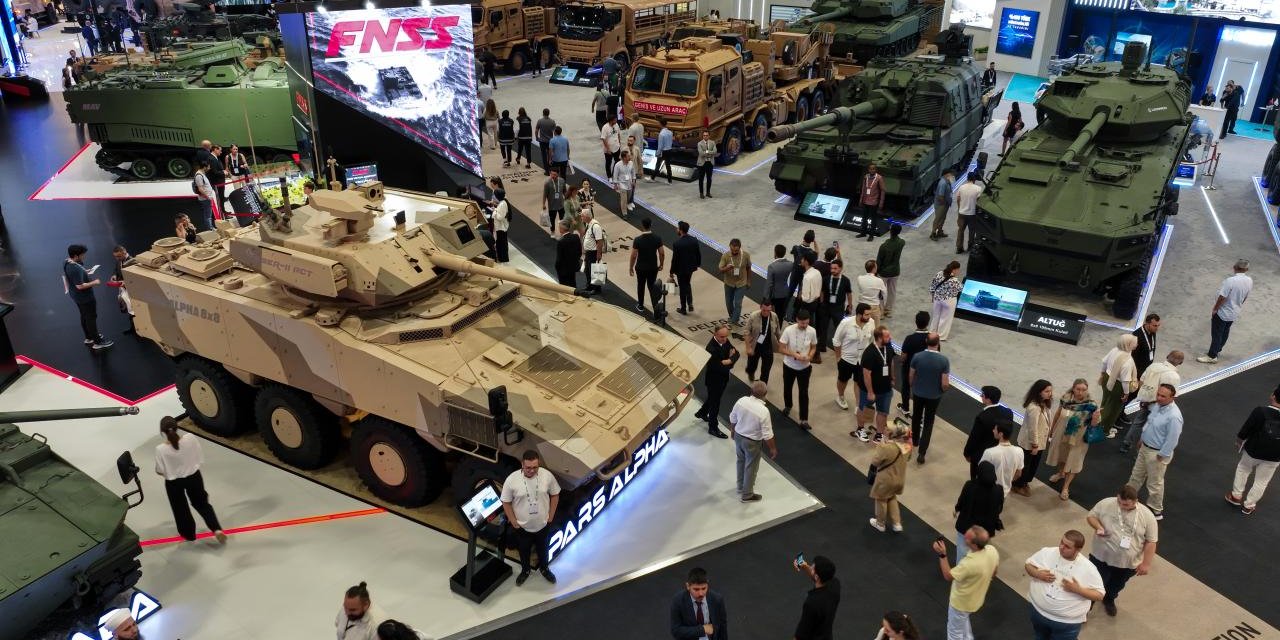 IDEF 2025'in kapıları halka açıldı