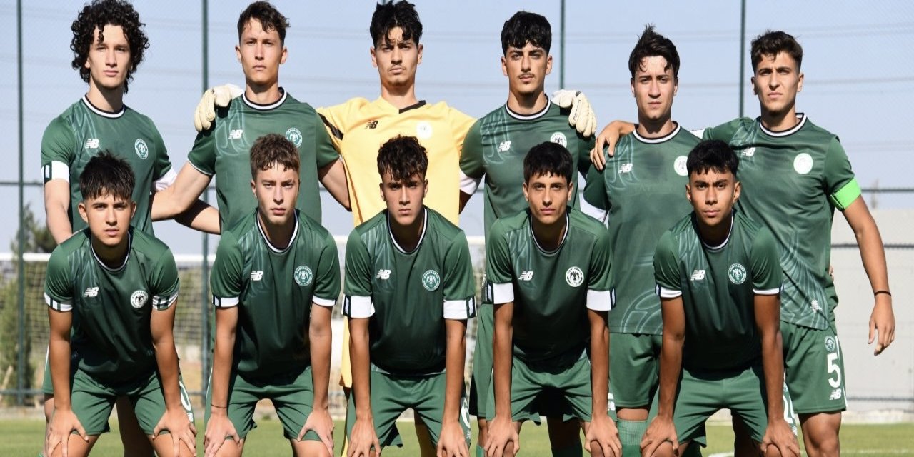 Konyaspor, Kayserispor’u 4 golle geçti