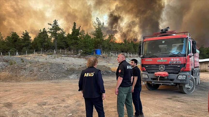 AFAD Seferber Oldu! Binlerce Personel Yangın İçin Savaştı