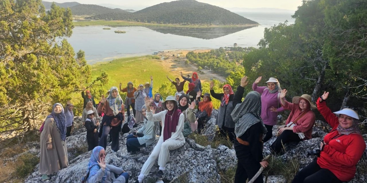 Kadınlar bu sefer günde değil, kampta buluştu!