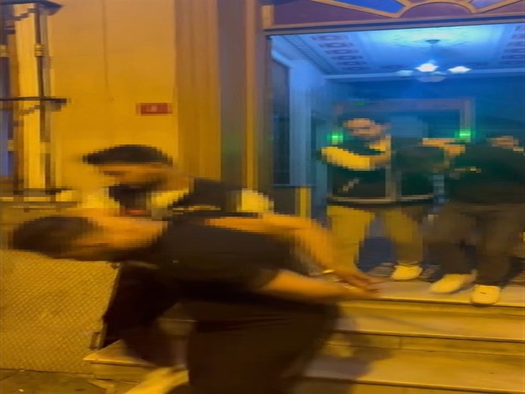 İş Yerine Kurşun Yağdırdı, Hamamda Yakalandı!