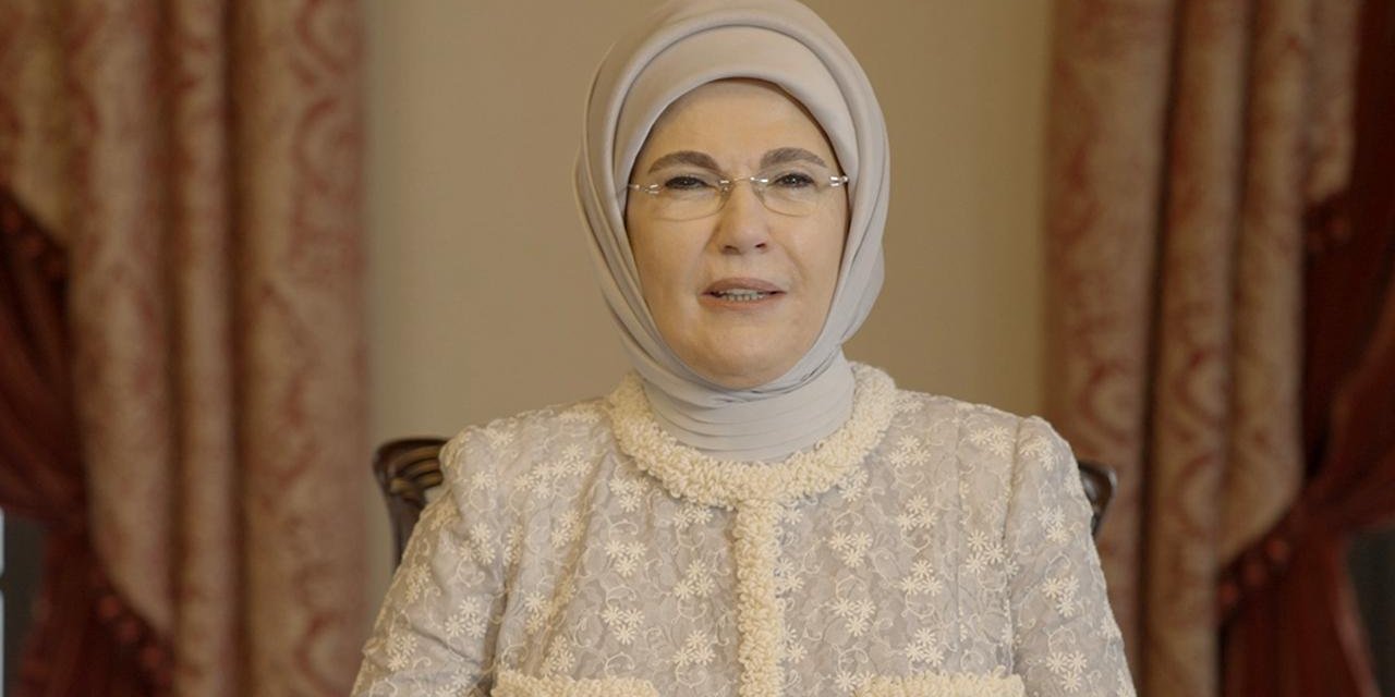 Emine Erdoğan: Anne sütü sağlığın ve bağışıklığın sihirli iksiridir