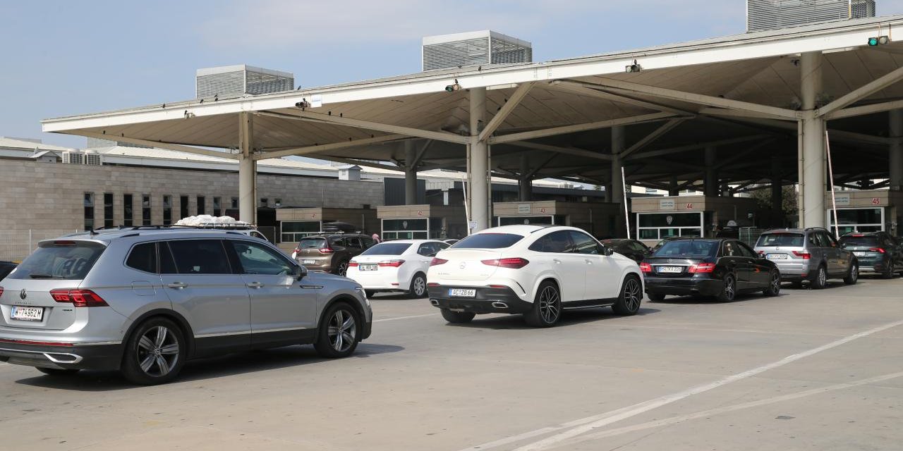 Gurbetçilerin dönüş yolculuğu başladı