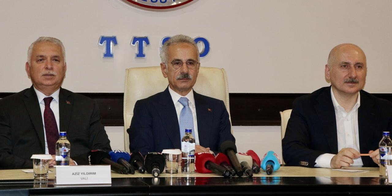 Bakan Uraloğlu: Denize yapılan üçüncü havalimanını tasarladık