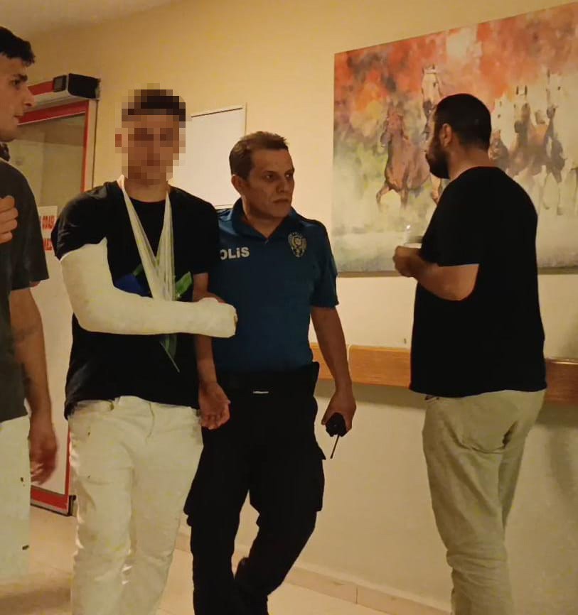 Kız Arkadaşı İçin Tartıştı, Kanlar İçinde Kaldı!