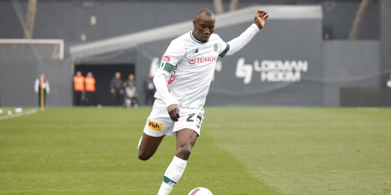 Konyaspor'un kadroda düşünmediği Senegalli forvete yeni talip