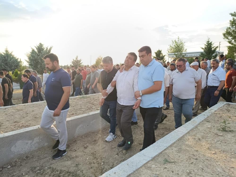 Gölet faciasında 2 çocuk boğularak öldü!