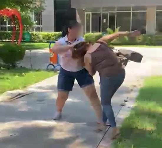 Dedektif gibi iz sürdü, kadını saçından sürükledi!