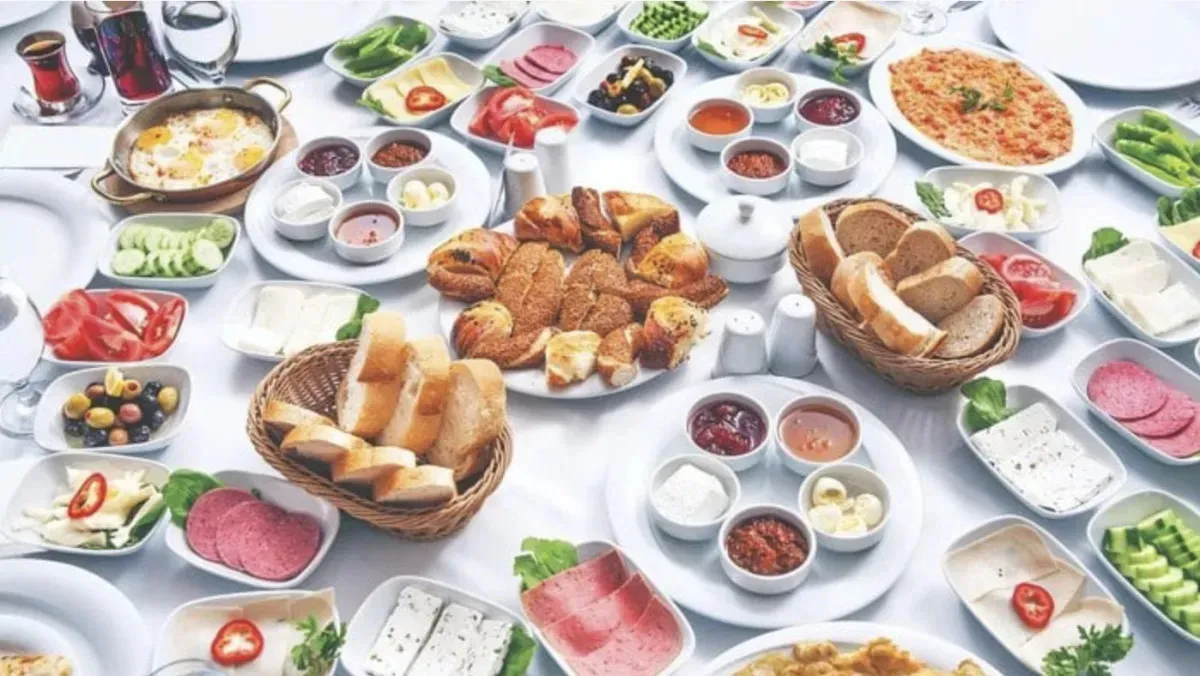 Serpme kahvaltı tarih oluyor! İsraf görünenden daha fazla!