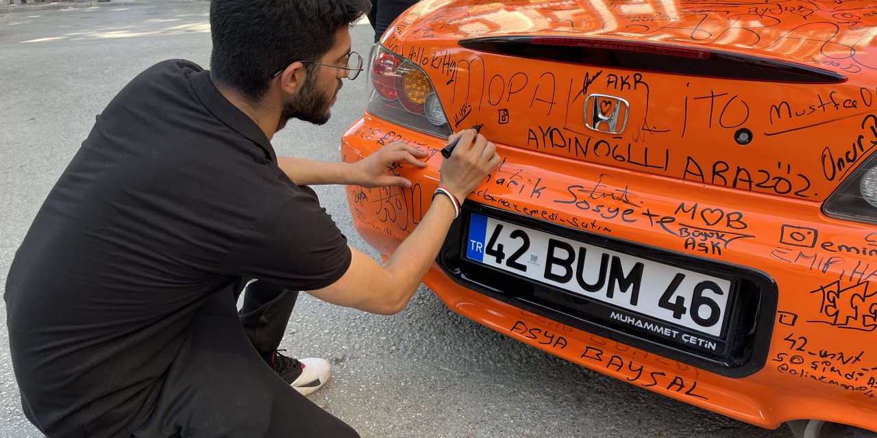 Konya’nın İmza Arabası! Gören Kalemini Kaptığı Gibi Koşuyor!