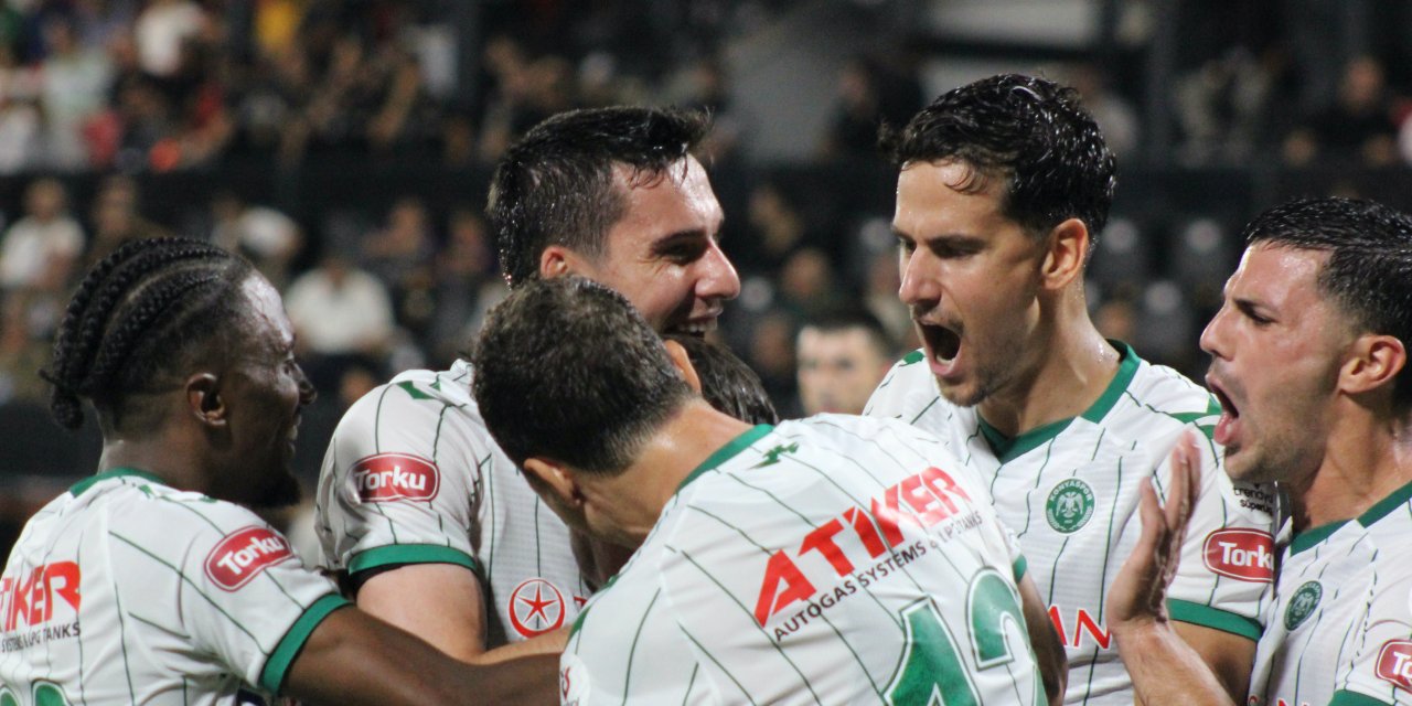 Konyaspor, Eyüpspor karşısında 3-0 önde! İşte maçtan özel görüntüler!