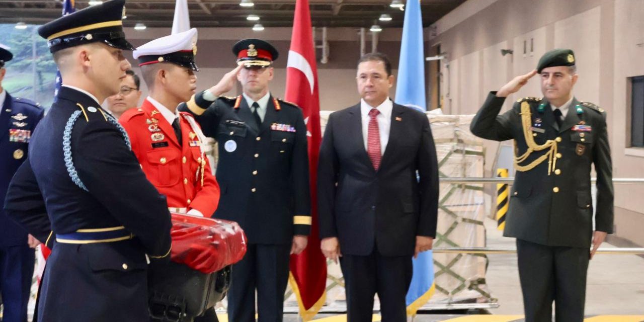 Şehit 4 Türk askerinin kalıntıları 75 yıl sonra teslim edildi