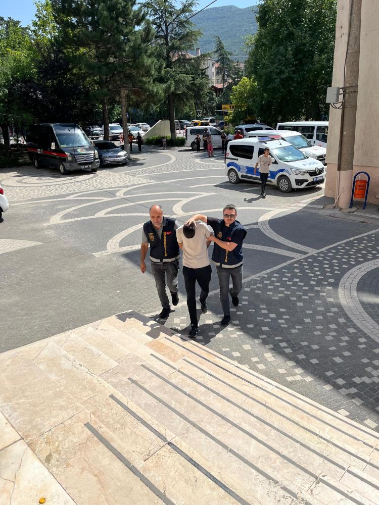 Konya'da uyuşturucu ağı çökertildi! 1 kişi tutuklandı