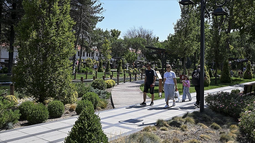 Hafta sonu sıcaklıklar sürecek