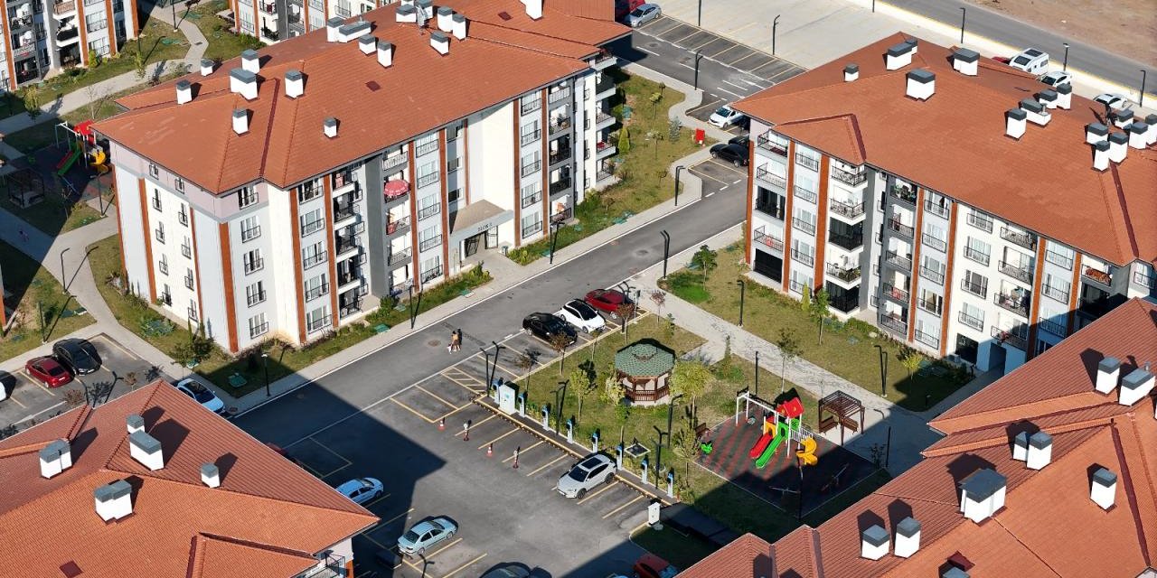 Kentsel dönüşüm ile 17 Ağustos depreminin yaraları sarıldı