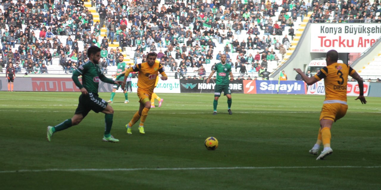 Konya'da dev maç! Konyaspor, kardeş takımı Eskişehirspor'u konuk edecek!