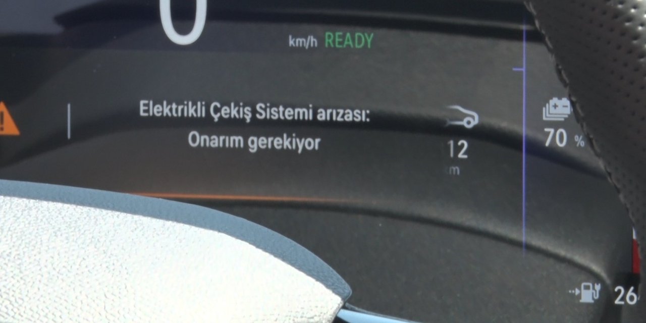 Sıfır araç aldı, arızalar bitmedi!