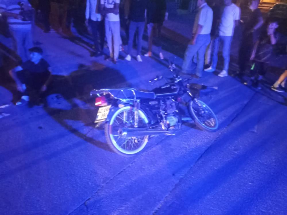 Konya'da kaza! Otomobilin kapısına çarptı!