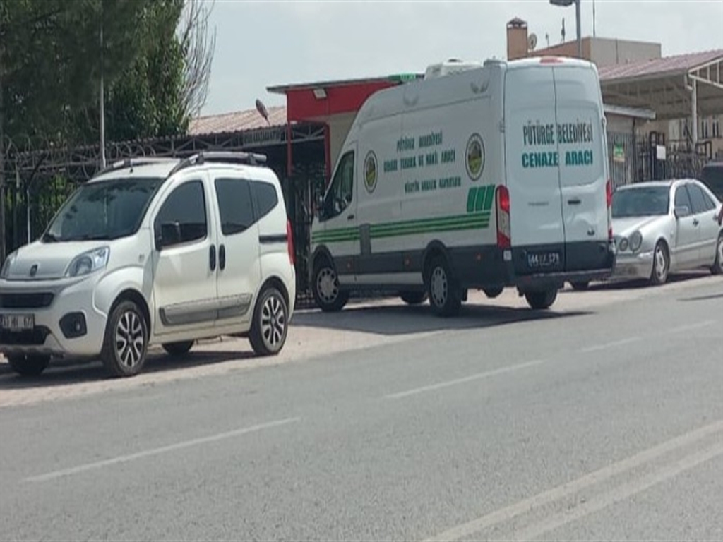 Arkadaş kavgası kanlı bitti! Anlaşamadı diye bıçakladı!