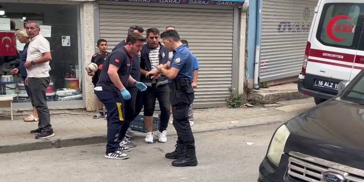 İhbara Giden Polislere Köpekle Saldırdı! 2 Polis Yaralandı