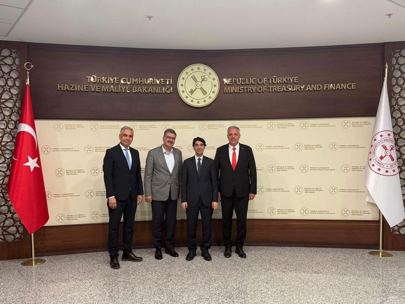 Konya SMMMO’dan Hazine ve Maliye Bakanlığı ile TBMM’ye Ziyaret