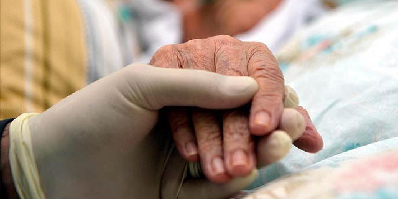 523 bin vatandaşa 6 milyar liralık evde bakım desteği