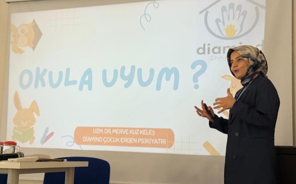 Konya'da öğretmen ve velilere ‘okula uyum’ semineri yapıldı