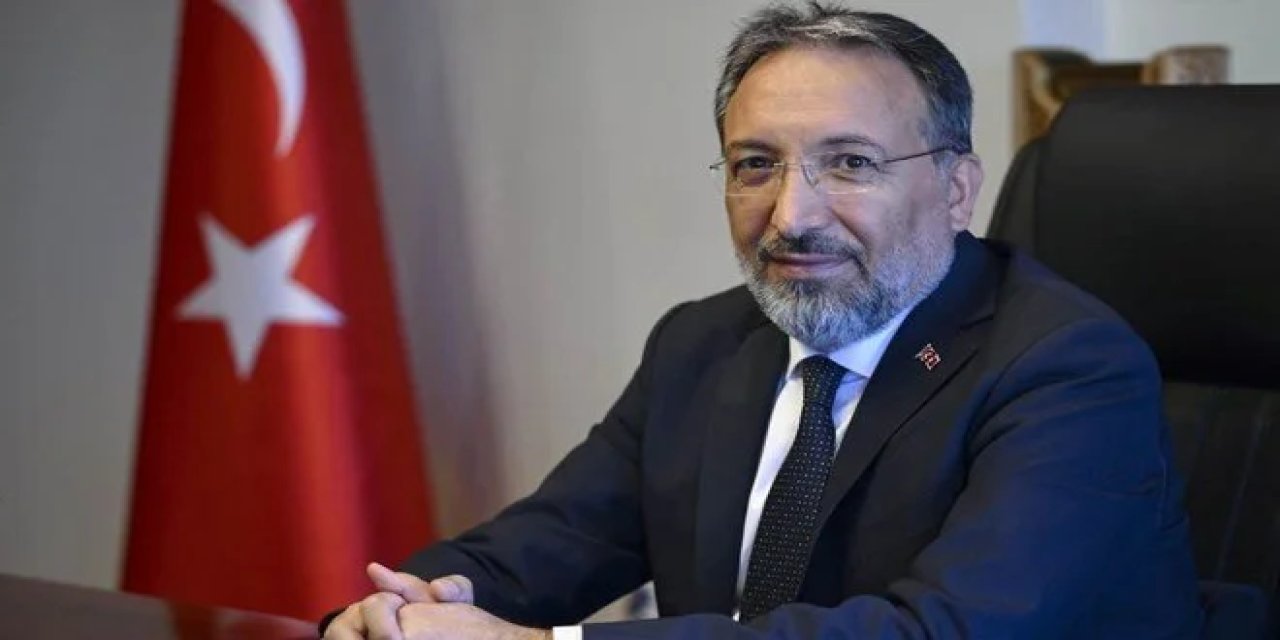 Seyir Halindeki Otomobilin Önüne Ayı Çıktı!