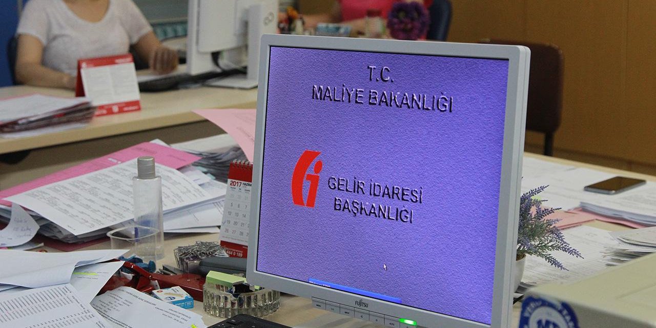 Vergi ve cezası olan mükelleflerin listeleri açıklanacak