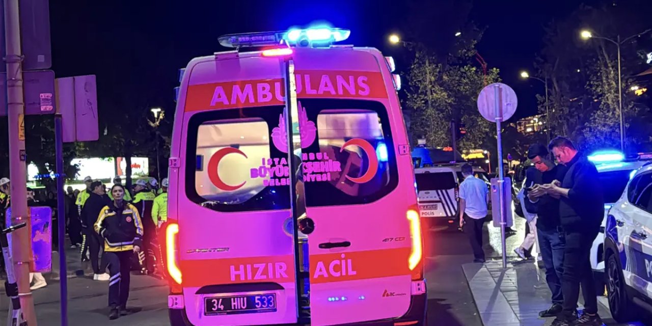 İstanbul Boğazı’nda Yolcu Vapuru ile Yük Gemisi Çarpıştı! 8 Yaralı