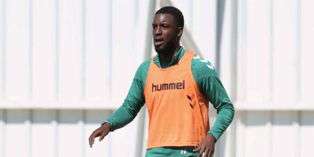 Konyaspor'da Kasımpaşa mesaisi sürüyor! Milli oyuncu takıma döndü