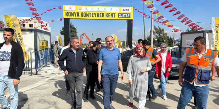 Konya Büyükşehir Belediye Başkanı Altay, Hatay'da depremzelereni ziyaret etti