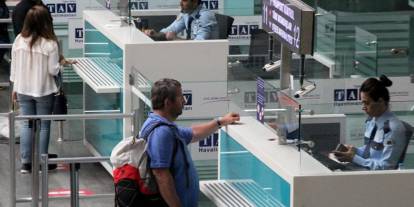 Suriye’ye geçişlerde pasaport dönemi 14 yıl sonra tekrar başladı