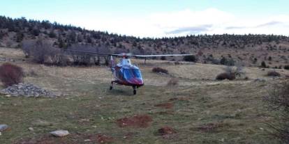 Dağda düşerek yaralandı, helikopterle hastaneye kaldırıldı