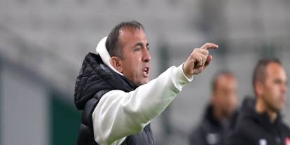 Konyaspor'da Recep Uçar kupada gelen tarihi galibiyeti değerlendirdi