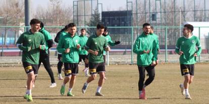 1922 Konyaspor'un Antalya kampı başlıyor