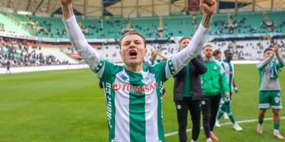 Konyaspor'da galibiyet videolarının başrolü Yusuf Erdoğan'dan aile ve arkadaşlık adına önemli açıklamalar