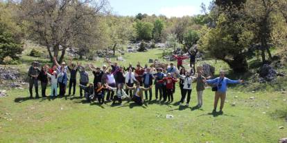 Üniversite öğrencileri için botanik gezi düzenlendi