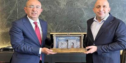 Başkan Kavuş’tan Mekpan Panel’e Teşekkür Ziyareti