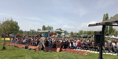 Çiftçiler rahmet duasına çıktı!