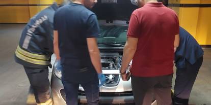 Konya'da yavru kedi 4 saatlik uğraş sonrası kurtarıldı