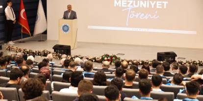 Üretimin kalbindeki okul, ilk mezunlarını verdi