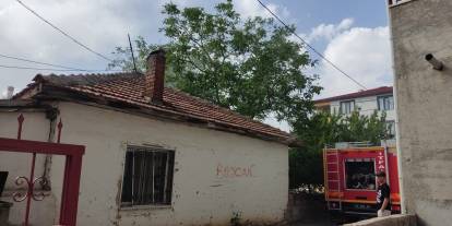 Konya’da gurbetçiye ait müstakil ev yandı!