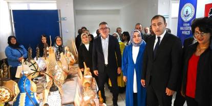 Seydişehir'de yıl sonu sergisi açıldı