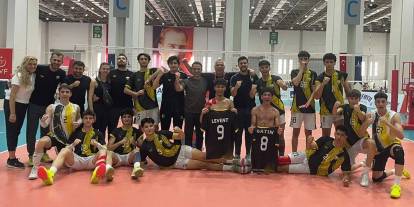 Konya Büyükşehir Belediyespor voleybolda son 8’de
