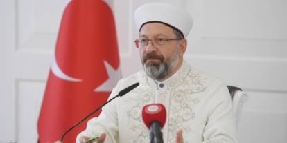 Ali Erbaş: Bu yıl vekaletle 898 bin 500 hisse kurban kesildi