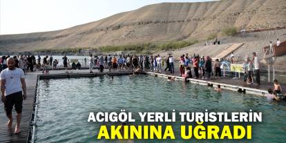 Acıgöl, yerli turistlerin akınına uğradı