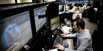 Borsa güne düşüşle başladı