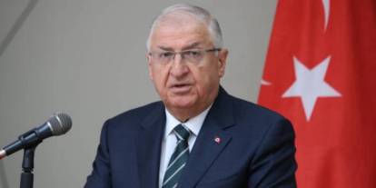 Milli Savunma Bakanı Güler İran sınırına gitti!