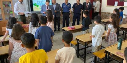 Konya’da binlerce öğrenci karne heyecanı yaşadı